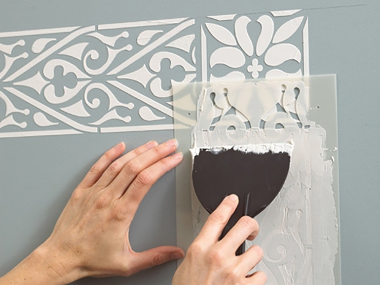 How to use stencils for decoration