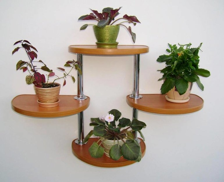 DIY shelves for home flowers