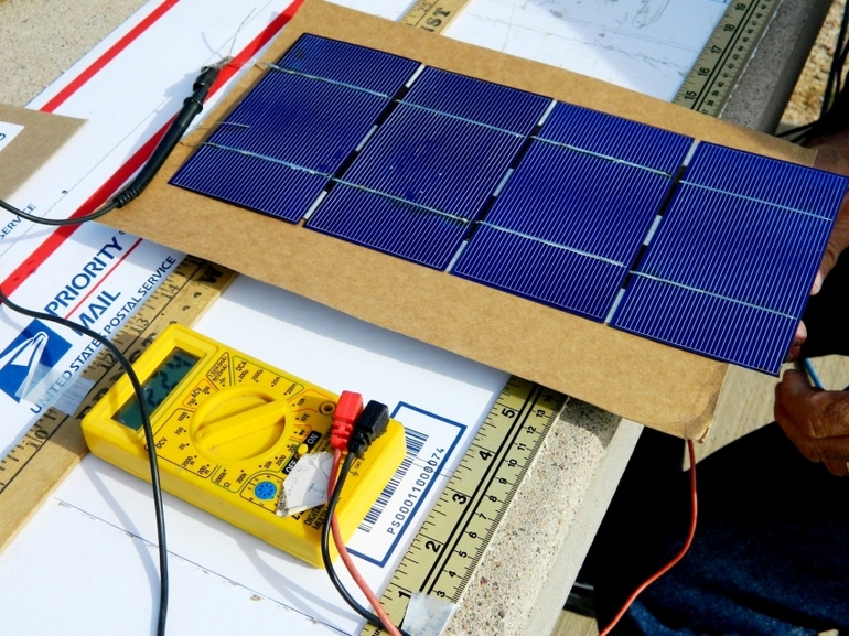 Do-it-yourself solar battery