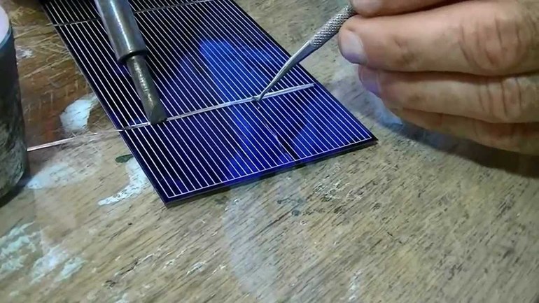 Hur man förbereder material för en solpanel