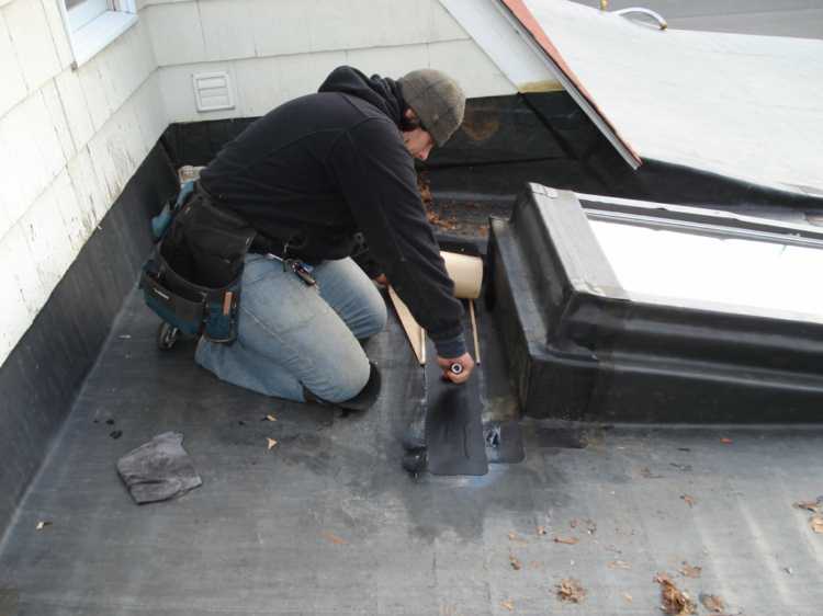 Réparation de toit souple