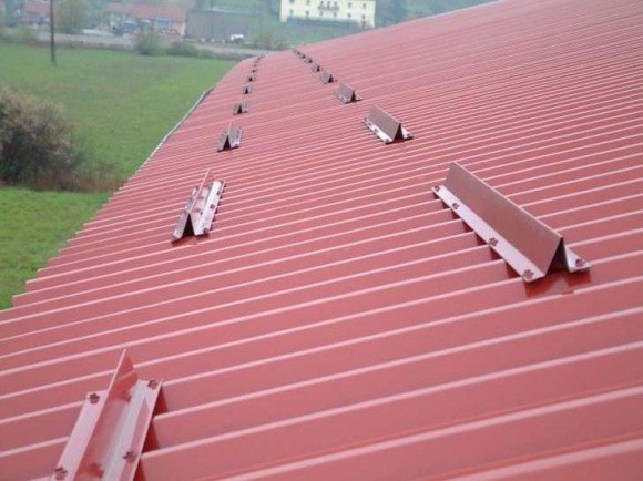 Sistemi di ritenuta angolari sul tetto
