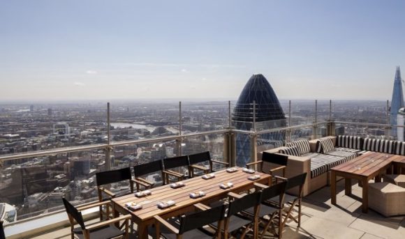 Heron Tower Rooftop Cafe in Londen