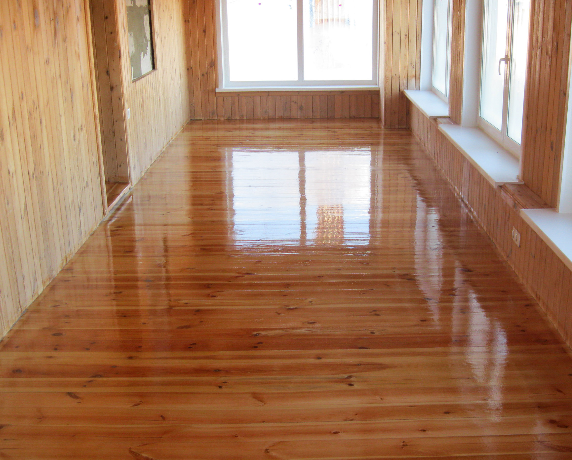 jak obnovit dřevěnou podlahu