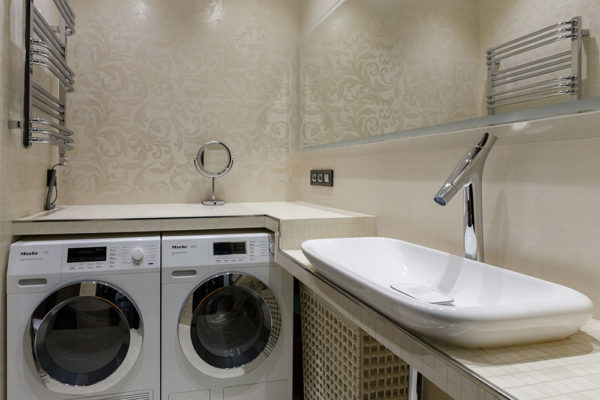 4 kvm badeværelse design m. med toilet, vaskemaskine
