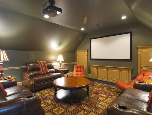 Zolder - Home Theater