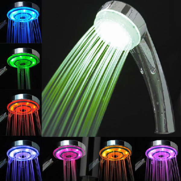 Luminária de chuveiro LED